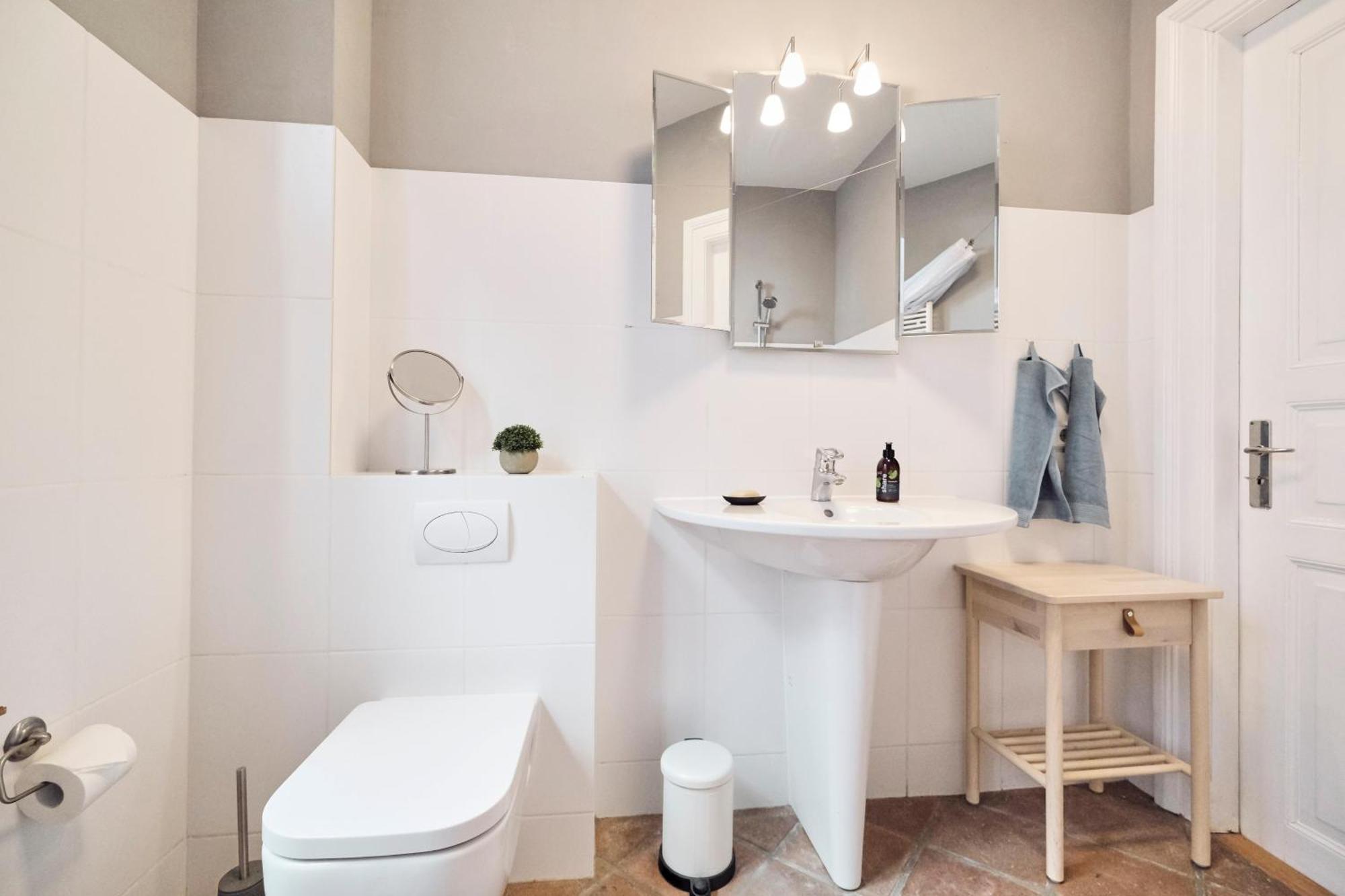 Villa Rosa - Charmante, Grosse Altbauwohnung Flensburg Eksteriør bilde