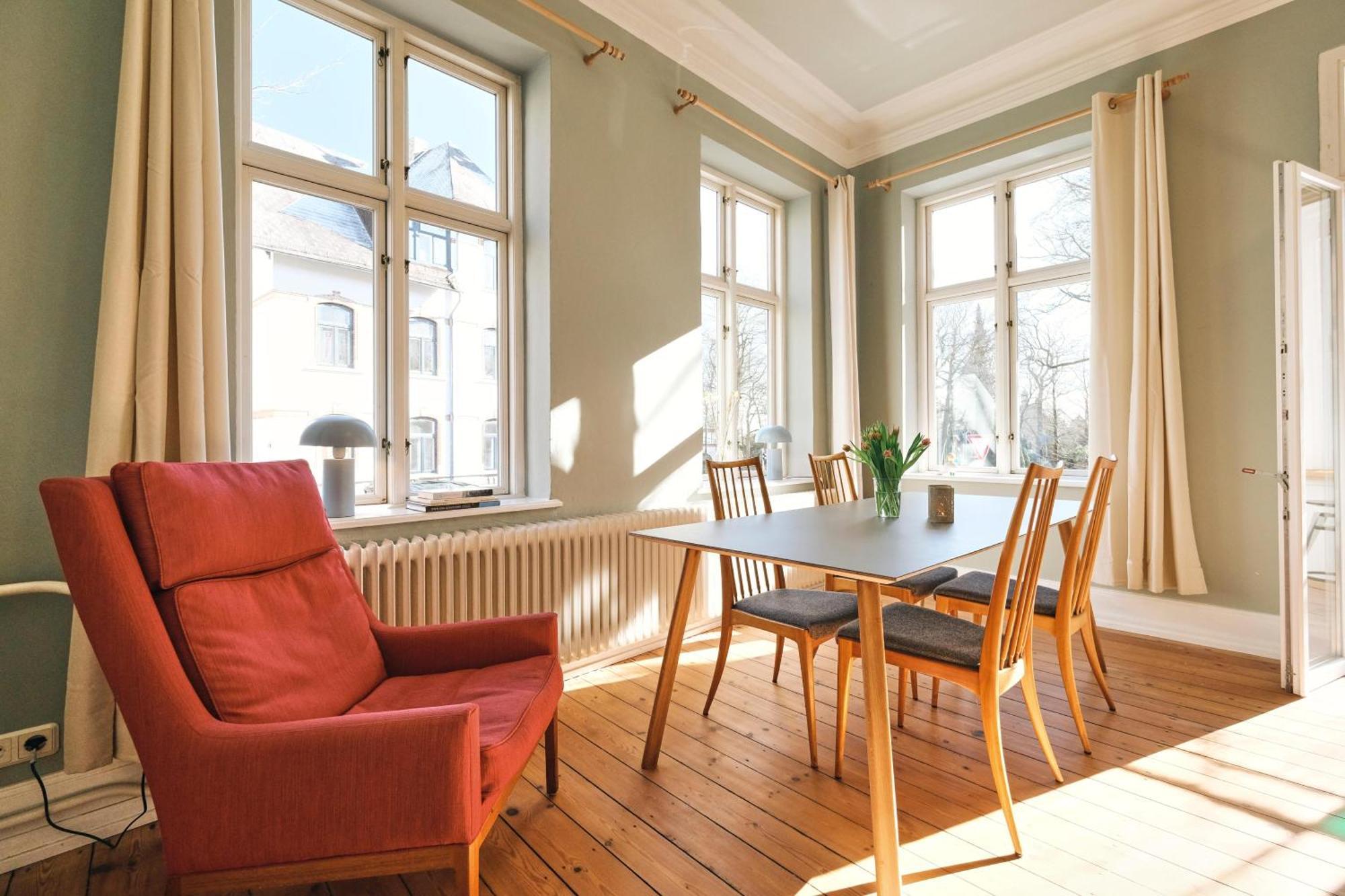 Villa Rosa - Charmante, Grosse Altbauwohnung Flensburg Eksteriør bilde